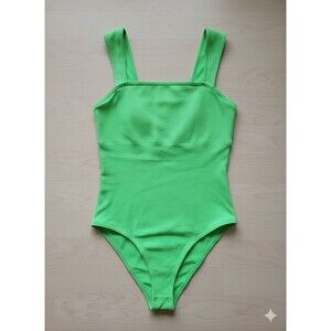 NEW OQQ Women's XL Bright Green Ribbed Knit Square Neck Tank Bodysuit Shaping